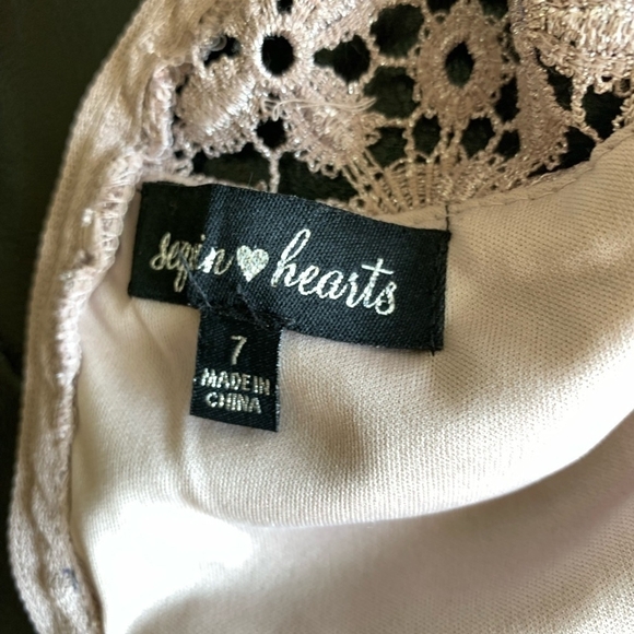 Women Top SEQUIN HEARTS Pink Crochet Lace Bandeau Sequin Sleeveless Cropped Top - Picture 5 of 6